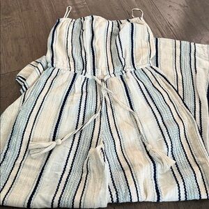 Elan Striped Jumpsuit wide leg size small blue/ivory